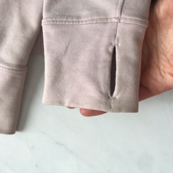 Light pink/blush Lululemon pullover size 6. - Picture 8 of 10